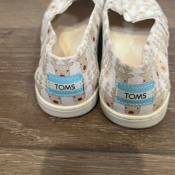 TOMS Youth Girls Rudolph Glitter Slip On Shoes Christmas Casual Shoe Sz 2 - Picture 4 of 7